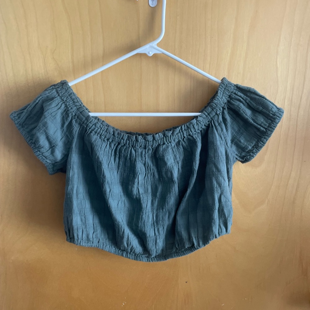 Aerie cropped off the shoulder top